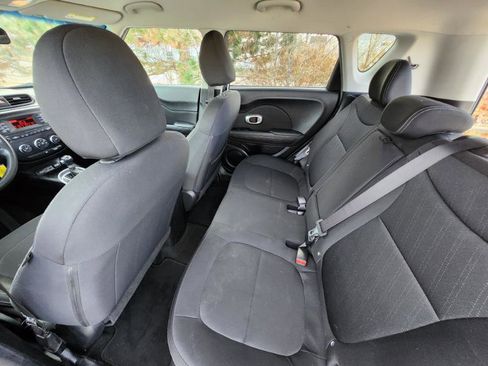 Used 2014 Kia Soul image 23