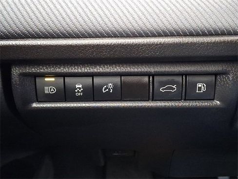 Certified 2025 Toyota Camry SE w/ Convenience Package image 25