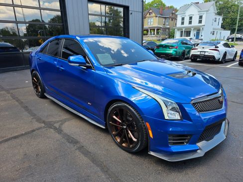 Used 2018 Cadillac ATS V w/ Luxury Package RWD image 67