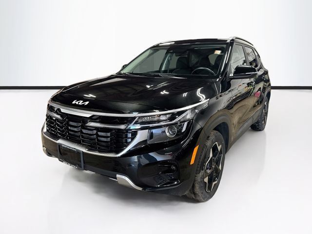 Used 2025 Kia Seltos S AWD/4WD image 3