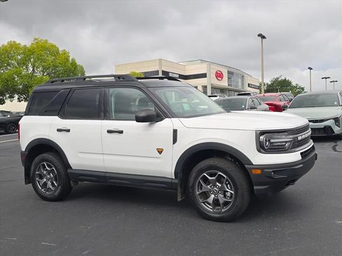 Used 2024 Ford Bronco Sport Badlands AWD/4WD image 1