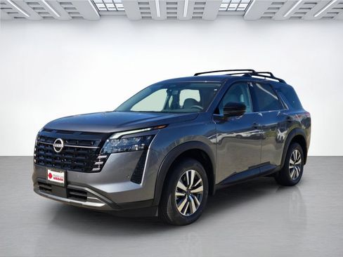 New 2026 Nissan Pathfinder SL AWD/4WD image 8