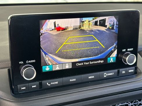Used 2024 Honda Accord EX image 19