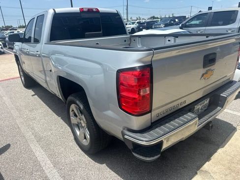 Used 2017 Chevrolet Silverado 1500 LT w/ Texas Edition RWD image 4