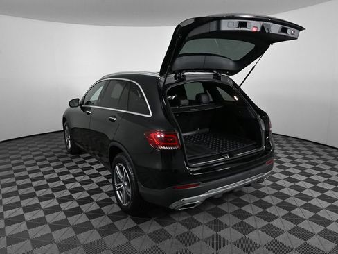 Certified 2022 Mercedes-Benz GLC 300 image 32