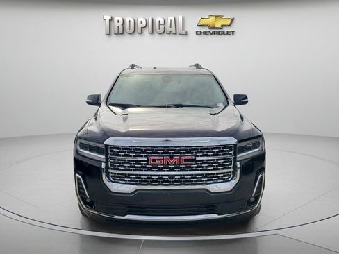 Used 2023 GMC Acadia Denali w/ Denali Technology Package image 8