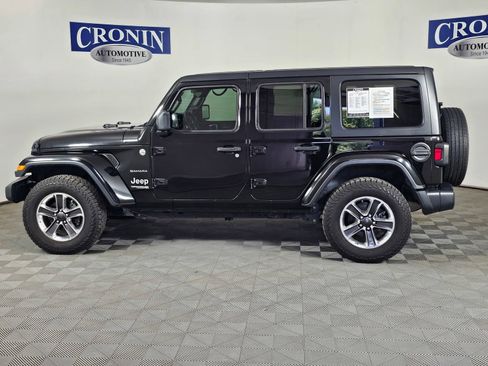 Used 2020 Jeep Wrangler Unlimited Sahara AWD/4WD image 34