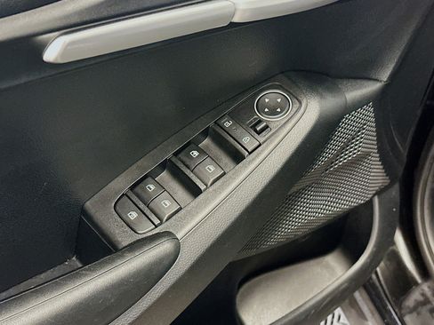 Used 2026 Kia Seltos LX AWD/4WD image 15