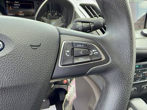 Used 2018 Ford Escape SE w/ SE Sync 3 Package FWD image 25