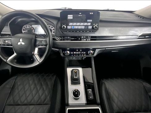 Used 2022 Mitsubishi Outlander SEL FWD image 15