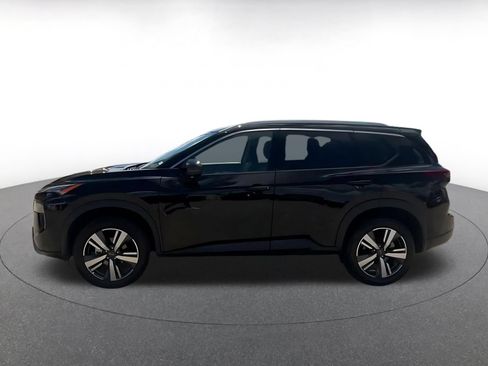 Used 2026 Nissan Rogue SL FWD image 9