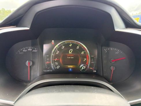 Used 2017 Chevrolet Corvette Stingray Coupe w/ Carbon Flash Badge Package RWD image 18