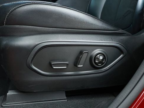 Used 2024 Jeep Grand Cherokee Altitude RWD image 23