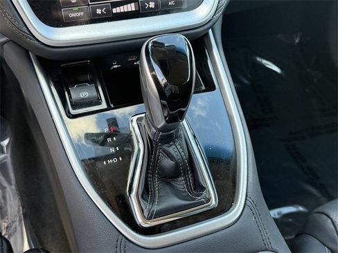 Certified 2020 Subaru Outback Limited w/ Popular Package #2 image 23