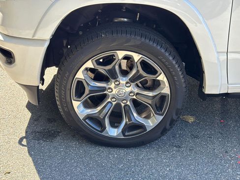 Used 2023 RAM 1500 Limited w/ Body Color Bumper Group image 11