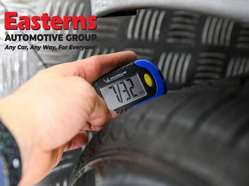 Used 2024 Chevrolet Malibu LT image 27