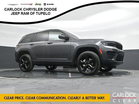 New 2025 Jeep Grand Cherokee Altitude image 70