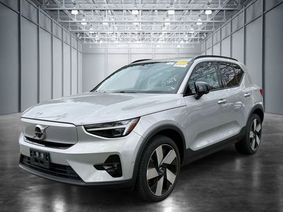 Used 2024 Volvo XC40 Recharge Plus w/ Protection Package Premier