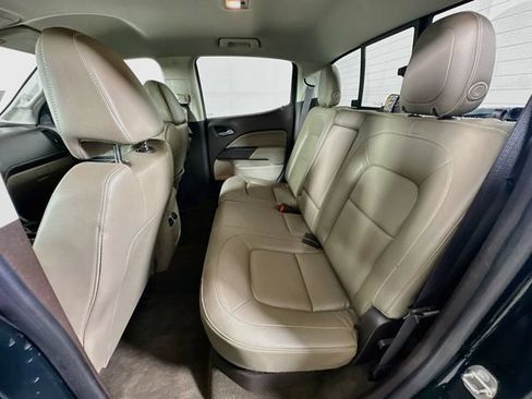 Used 2015 GMC Canyon SLT AWD/4WD image 30