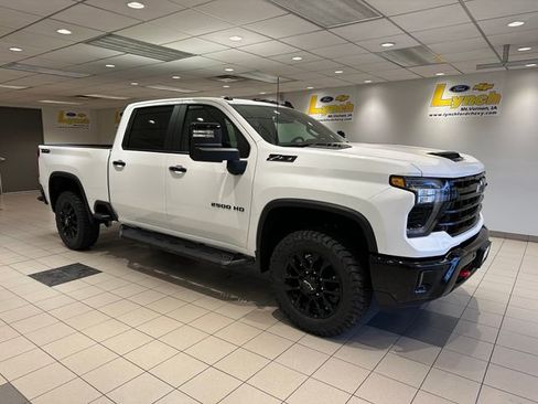New 2026 Chevrolet Silverado 2500 LT AWD/4WD image 1