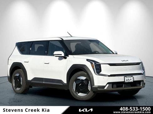 New 2026 Kia EV9 Light image 1