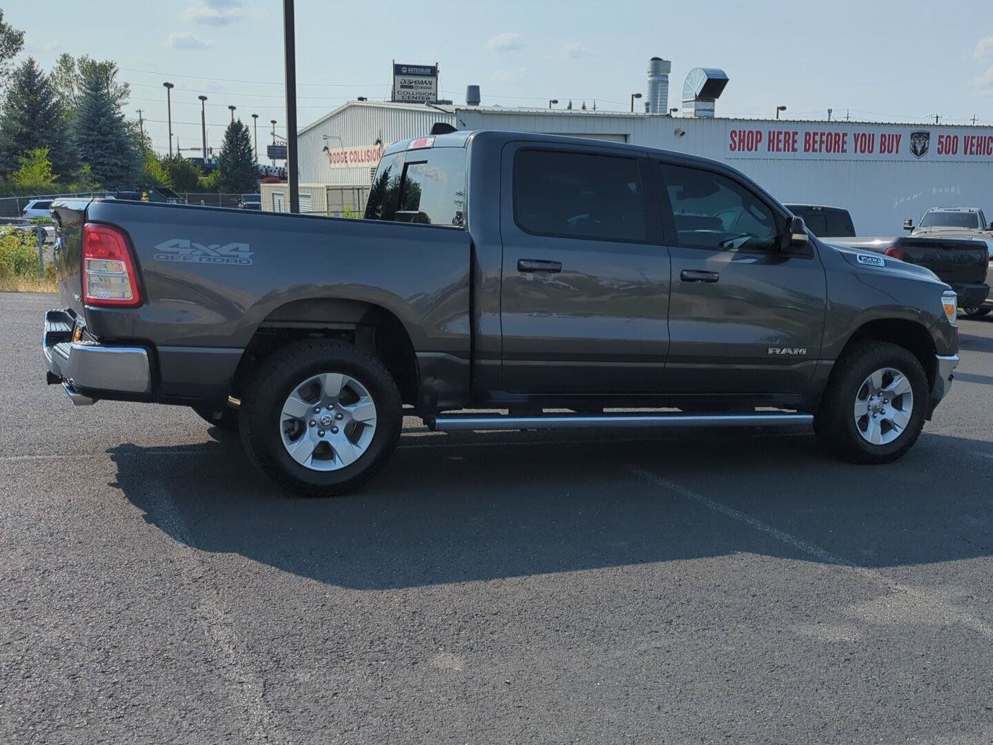 Used 2022 RAM 1500 Big Horn AWD/4WD image 6