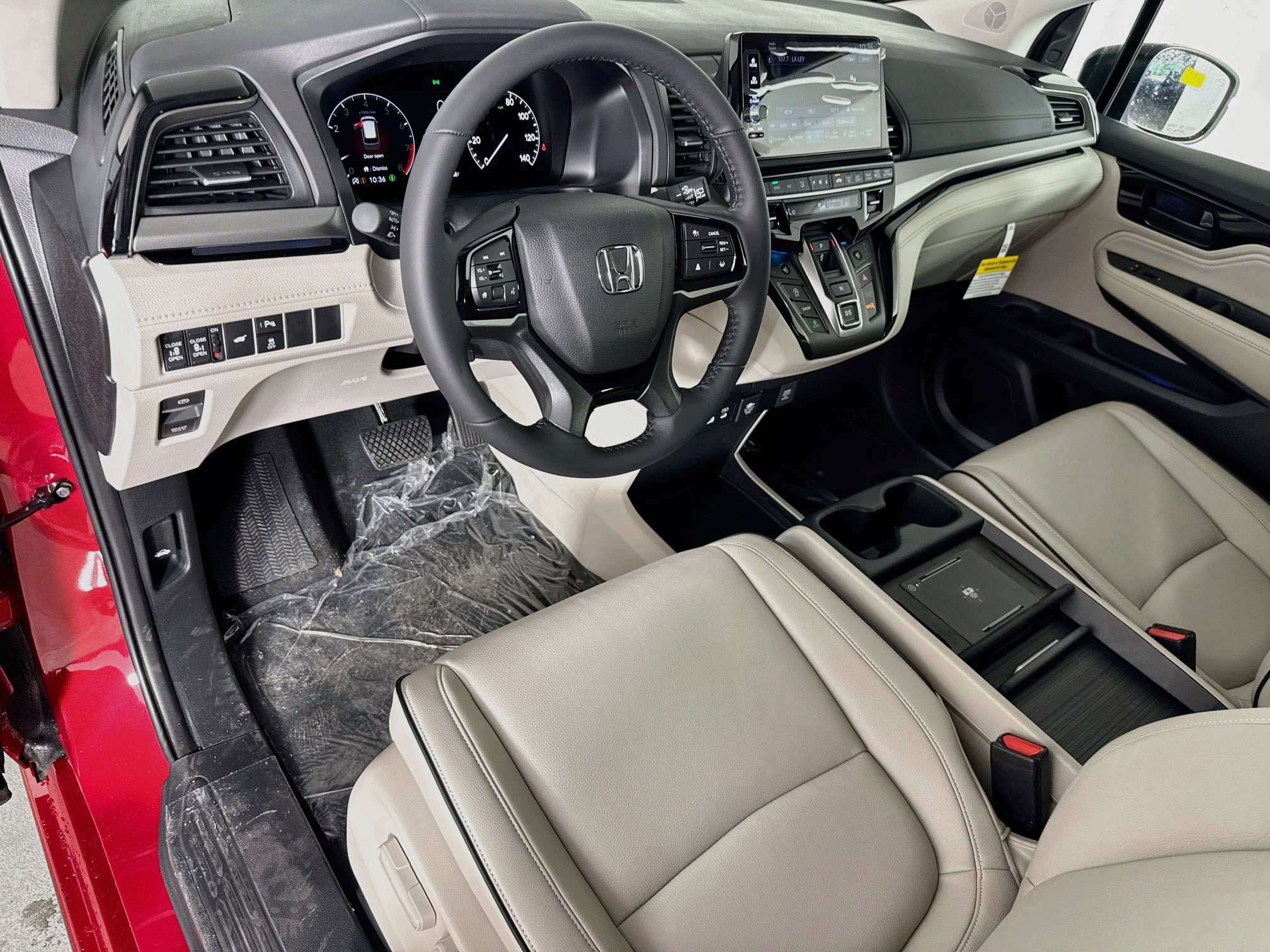 New 2027 Honda Odyssey Touring image 8