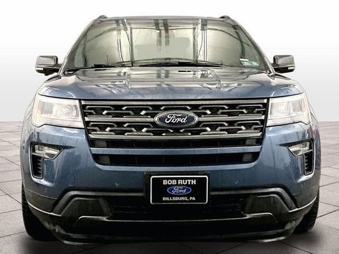 Used 2018 Ford Explorer XLT w/ Equipment Group 202A AWD/4WD image 4