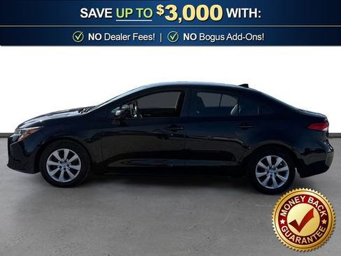 Used 2020 Toyota Corolla LE FWD image 2