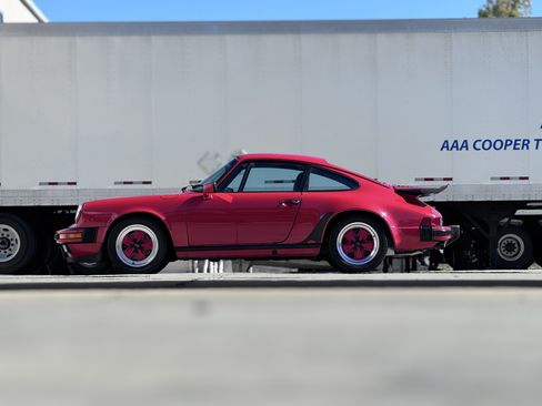 Used 1988 Porsche 911 Carrera RWD image 47