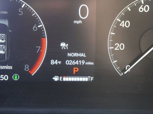 Used 2025 Honda CR-V LX image 17