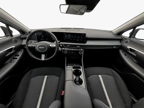 Used 2025 Hyundai Sonata SEL FWD image 20