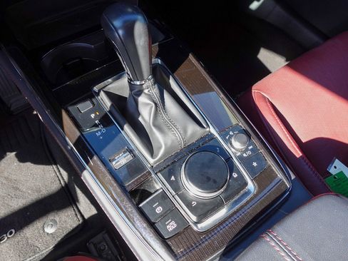 Certified 2024 MAZDA CX-30 AWD 2.5 S w/ Preferred Package image 19