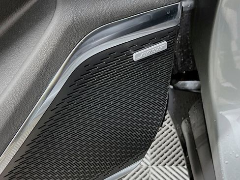 New 2026 GMC Acadia Elevation w/ Black Edition image 17