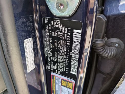 Used 2020 Kia Sorento EX FWD image 37