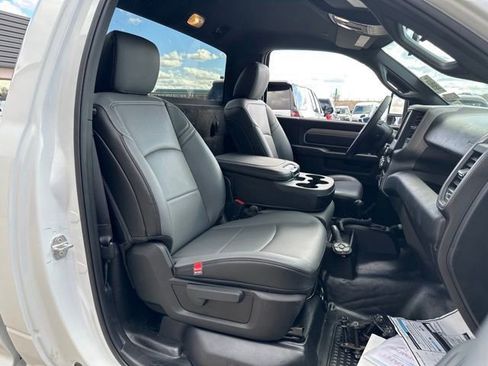 New 2024 RAM 2500 Tradesman w/ Chrome Appearance Group image 30