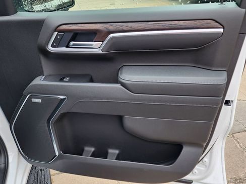 New 2026 GMC Sierra 1500 SLT w/ SLT Premium Plus Package image 35