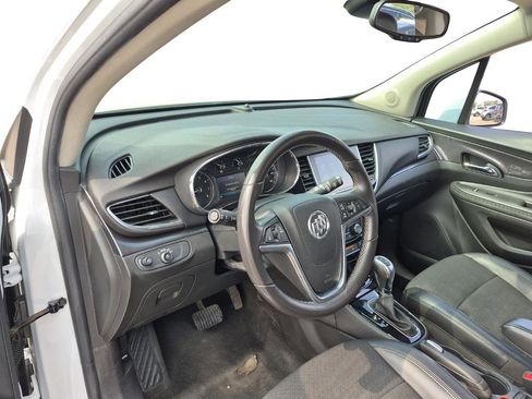 Used 2019 Buick Encore Preferred image 15