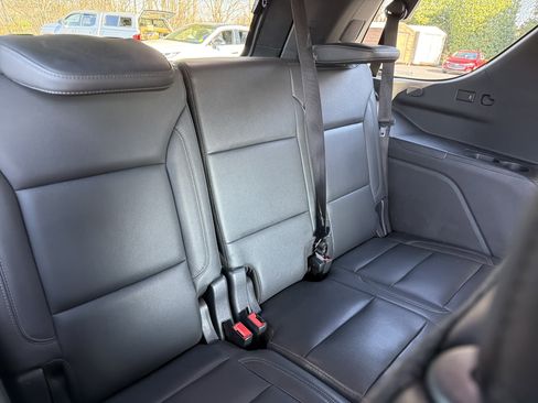 Used 2021 Chevrolet Tahoe LT w/ Rear Media and Nav Package image 17