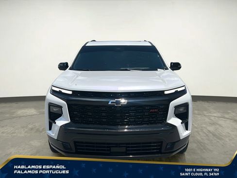 Used 2024 Chevrolet Traverse RS AWD/4WD image 9