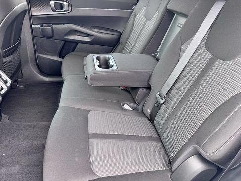 New 2026 Kia Sorento LX FWD image 25