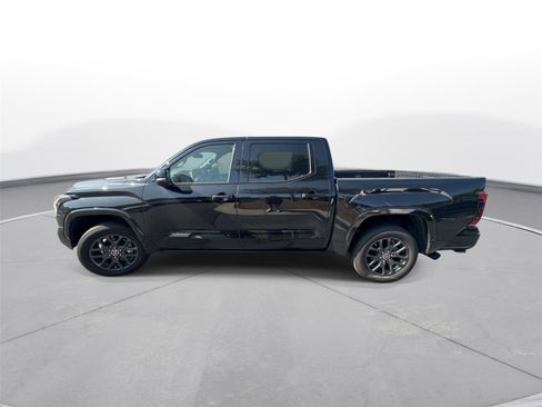 Used 2023 Toyota Tundra Platinum AWD/4WD image 9
