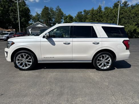 Used 2018 Ford Expedition Platinum AWD/4WD image 6