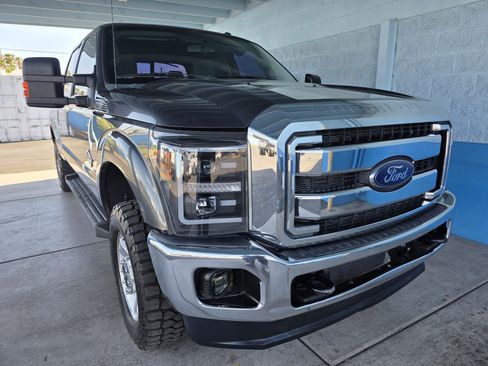 Used 2016 Ford F250 XLT w/ XLT Value Package AWD/4WD image 1