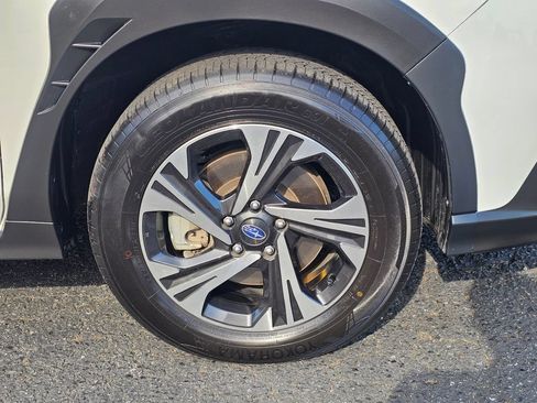 Used 2024 Subaru Crosstrek 2.0i Premium AWD/4WD image 9