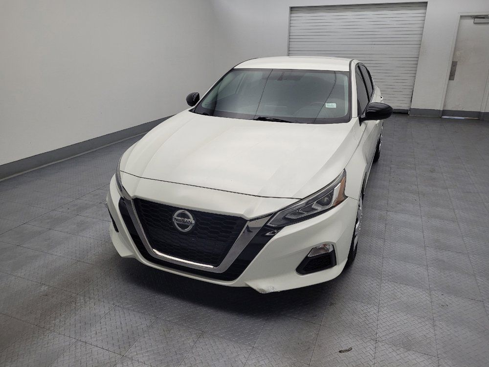 Used 2019 Nissan Altima 2.5 SR FWD image 15