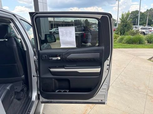 Used 2017 Toyota Tundra Platinum AWD/4WD image 28
