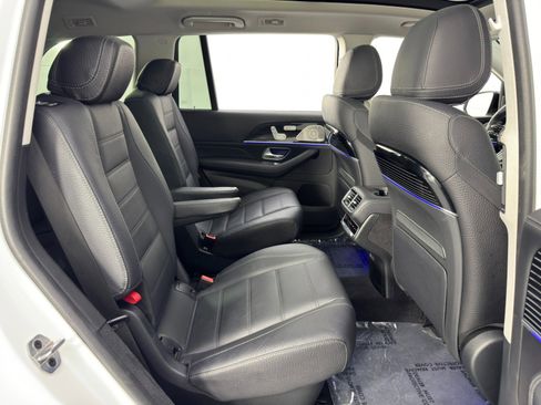 Used 2024 Mercedes-Benz GLS 580 4MATIC image 48