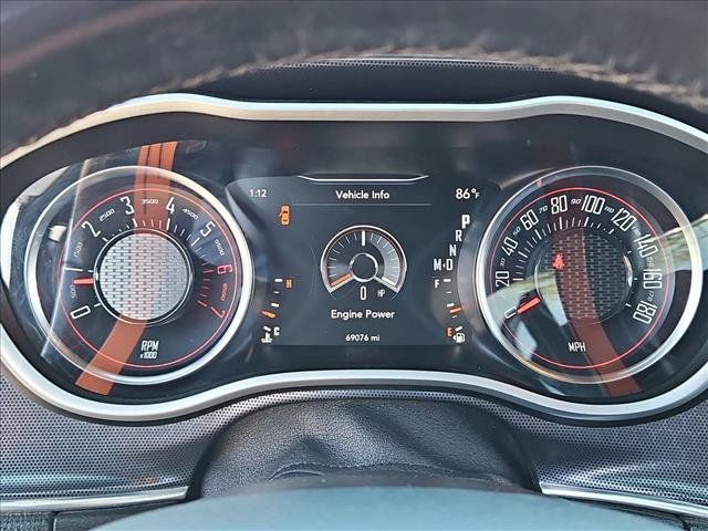 Used 2018 Dodge Challenger R/T Scat Pack w/ Leather Interior Group RWD image 11