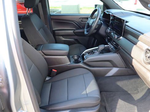 Used 2024 Chevrolet Colorado Trail Boss w/ Advanced Trailering Package image 35